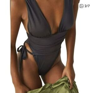 Free People We Are Hah Black Bodysuit Swimsuit Cut to the Chase Noir Size XS